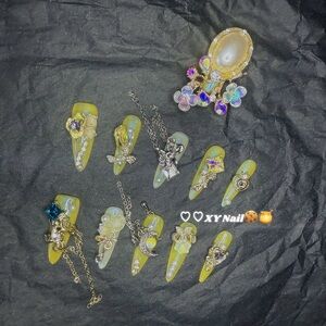 Gold and Silver Stone Nail Set